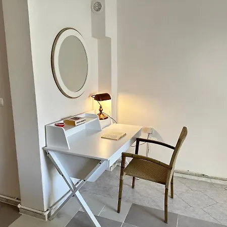 Merkeze Yakin, Ev Rahatliginda Apartament *